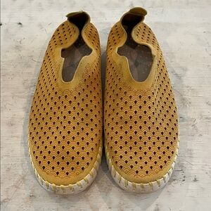 Ilse Jacobsen Tulip slip-on shoes in golden rod | size 7.5